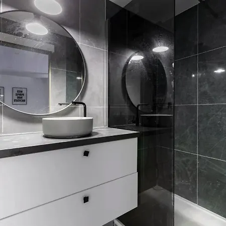 Appartamento Chapelle/ordener : Magnifique 1br/4p *