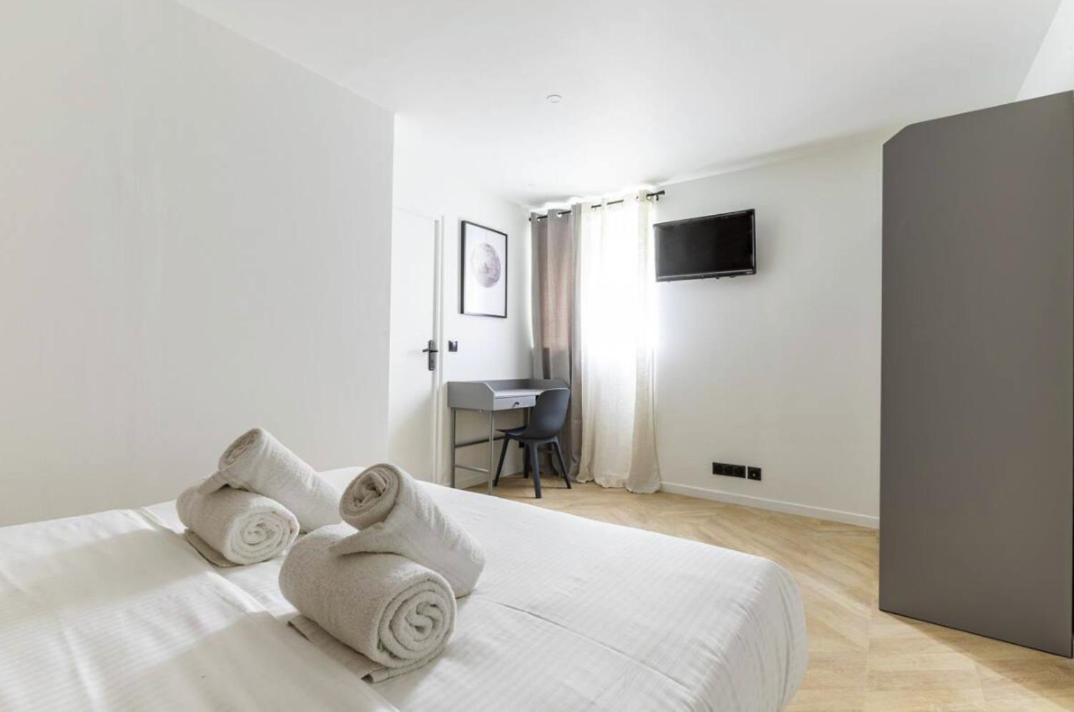 Chapelle/ordener : Magnifique 1br/4p *